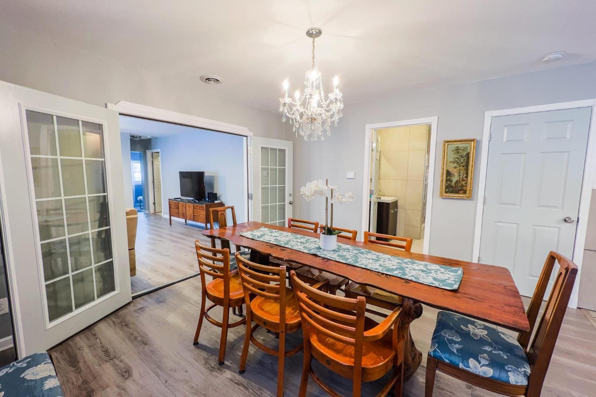 Large 6Br, 6 Bath In The City Of Niagarafälle Exterior foto