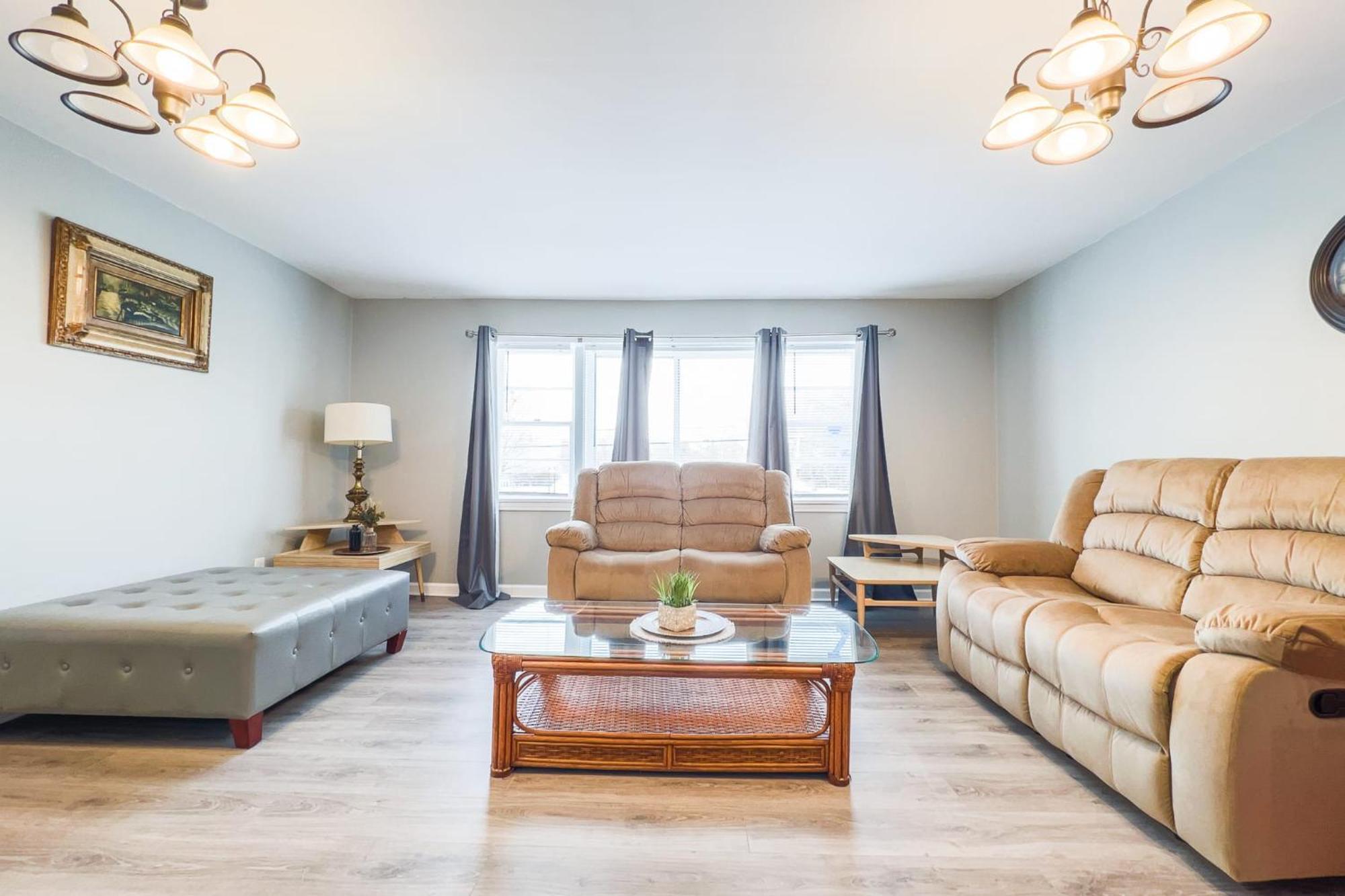 Large 6Br, 6 Bath In The City Of Niagarafälle Exterior foto