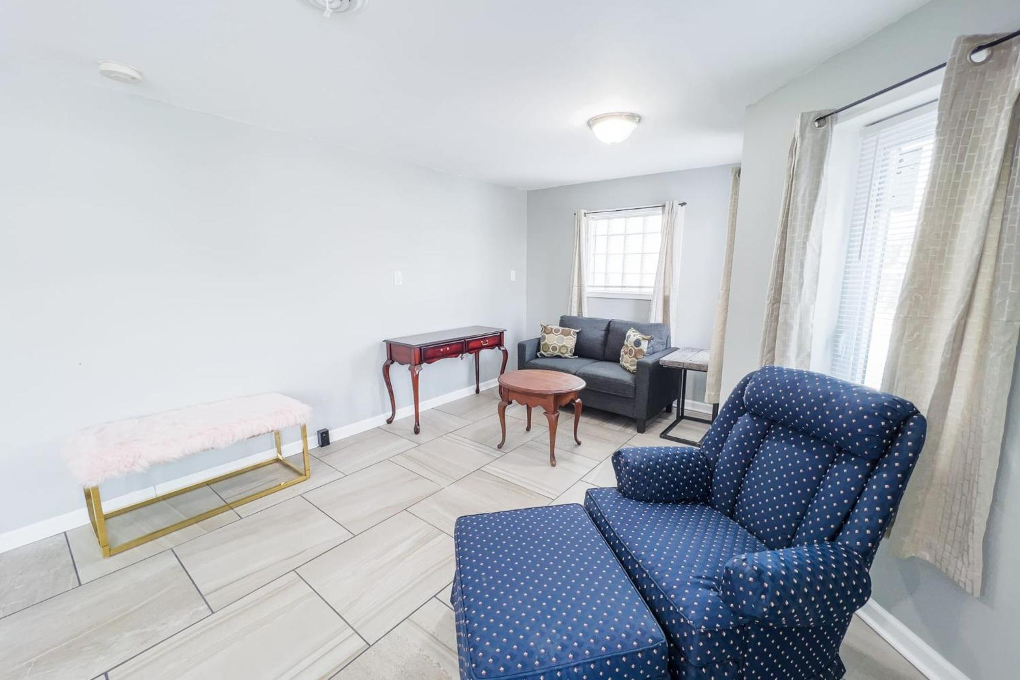 Large 6Br, 6 Bath In The City Of Niagarafälle Exterior foto